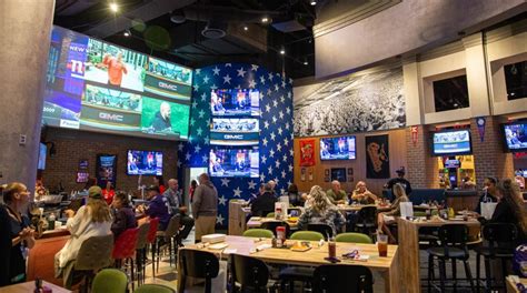 Sportsbook Restaurant .
